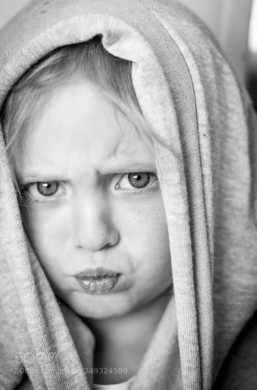 Canon EOS 7D sample photo. I see right through photography