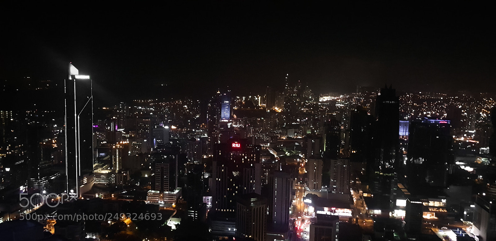 Samsung Galaxy S8+ sample photo. Metrópolis panamá photography