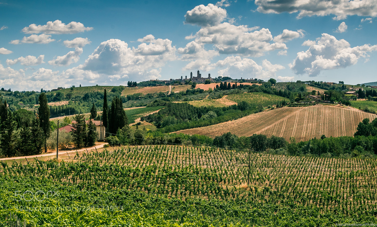 Nikon D5500 sample photo. San gimignano photography