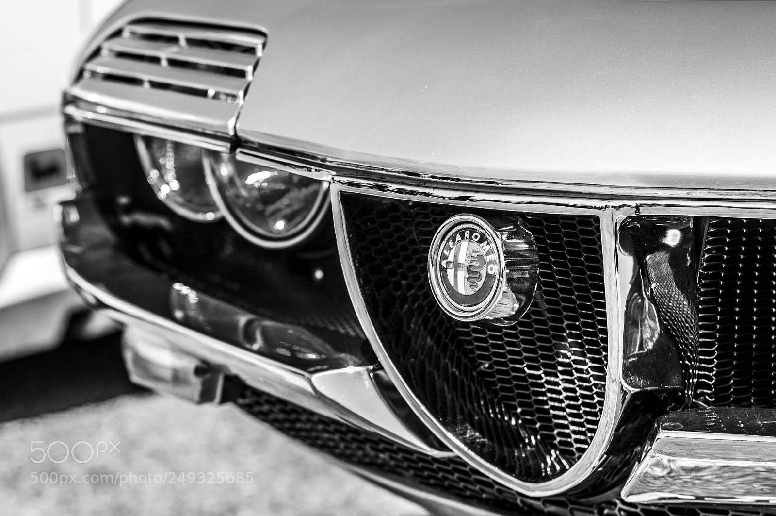 Pentax K20D sample photo. Alfa romeo montreal photography