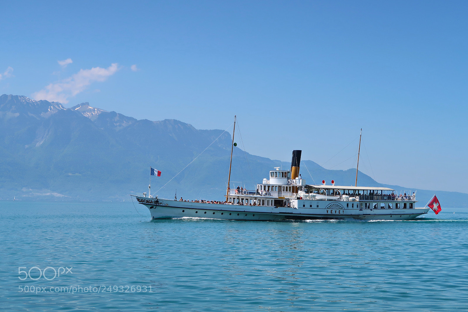 Canon PowerShot G7 X Mark II sample photo. Le leman. old ship. photography