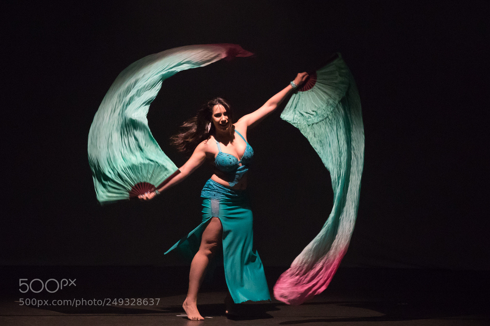 Canon EOS 5D Mark IV sample photo. Celebrare salihah photography