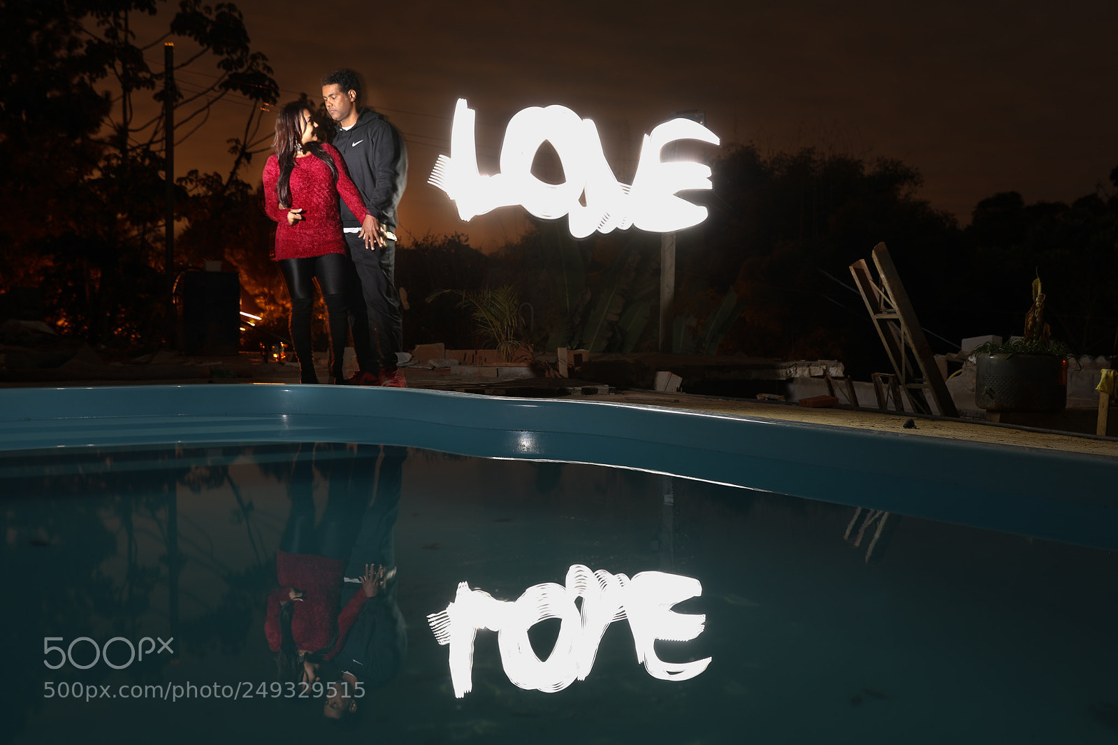 Canon EOS 5D Mark IV sample photo. Light painting photography