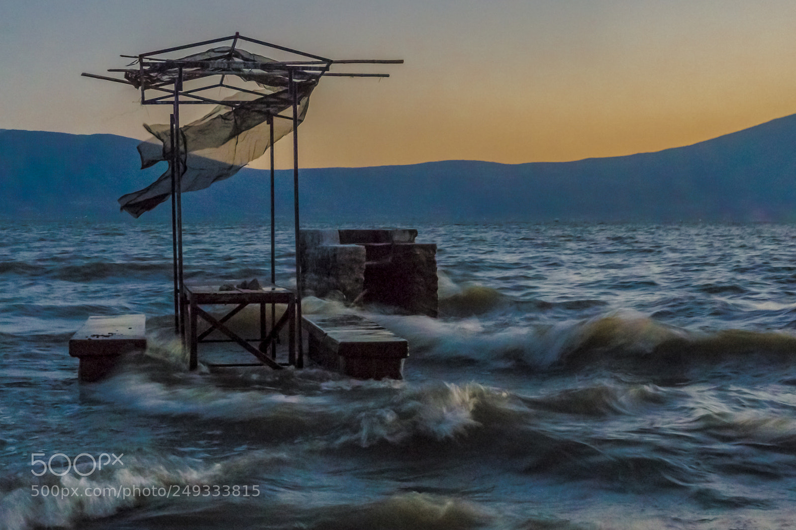 Sony a6000 sample photo. Viento sobre agua photography
