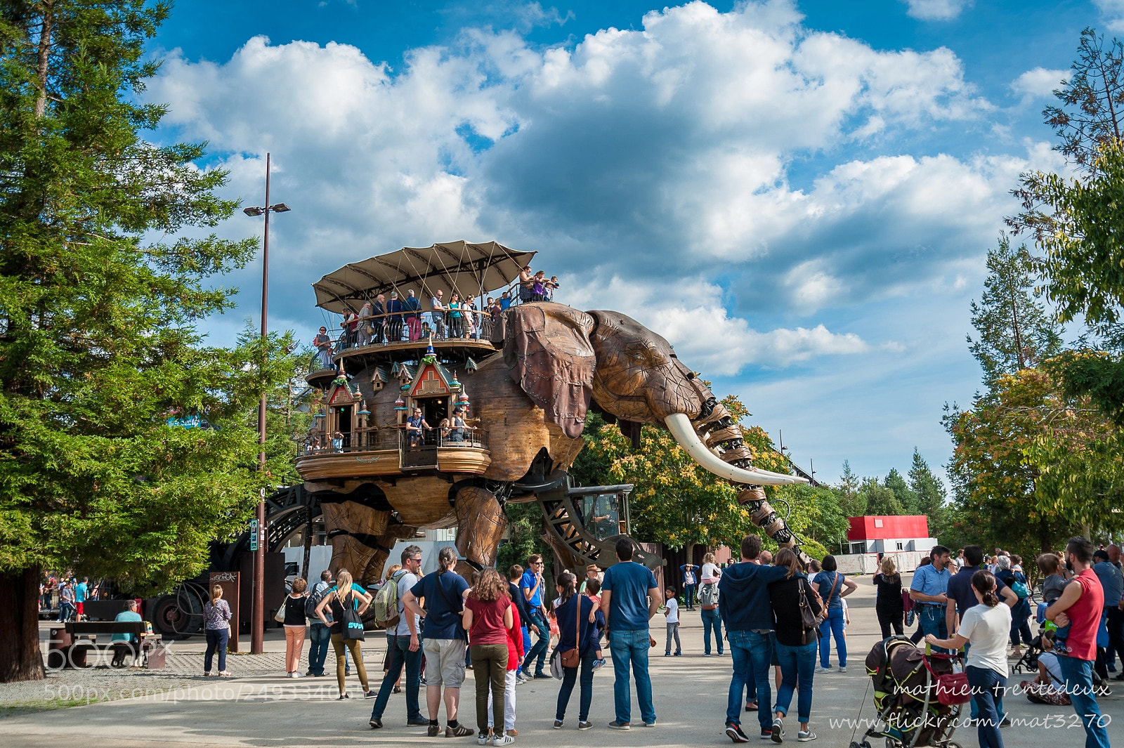 Nikon D700 sample photo. Nantes les machines photography