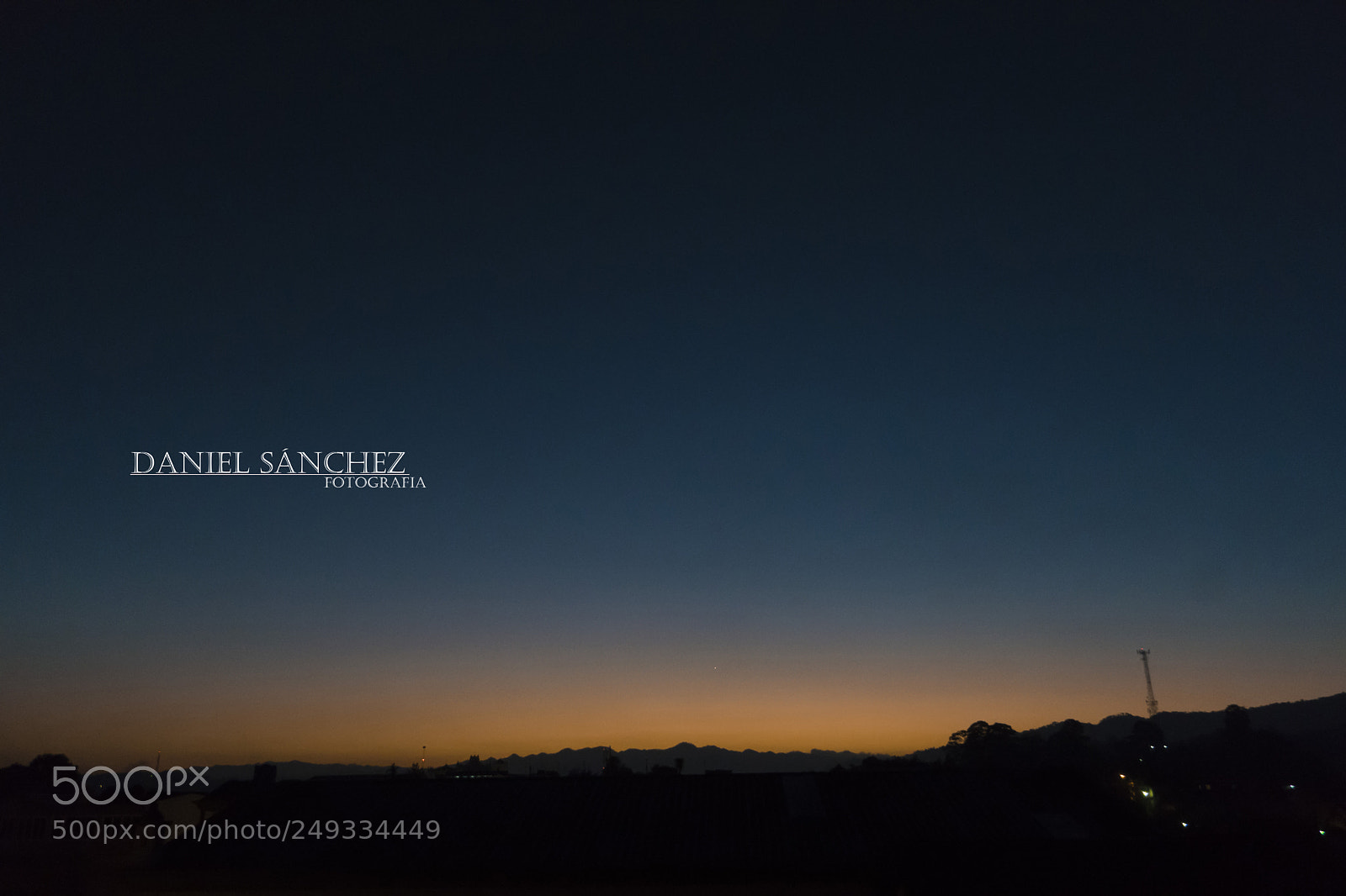Sony a6500 sample photo. Una puesta de sol photography