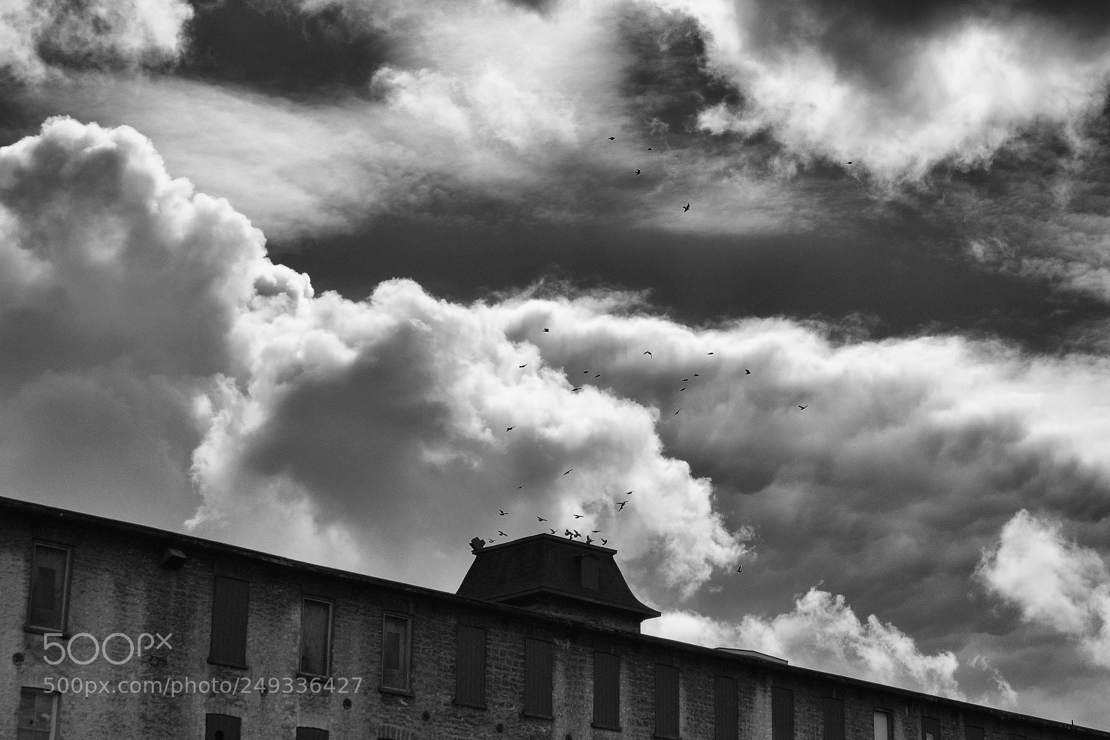 Fujifilm X-T10 sample photo. Dark photography