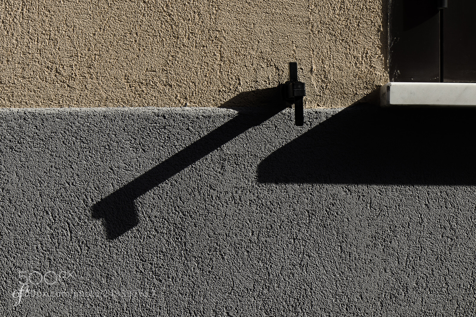 Canon EOS M5 sample photo. The shadow and its photography