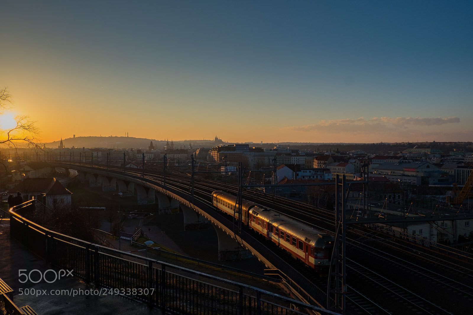 Fujifilm X-T10 sample photo. Citytrains.jpg photography