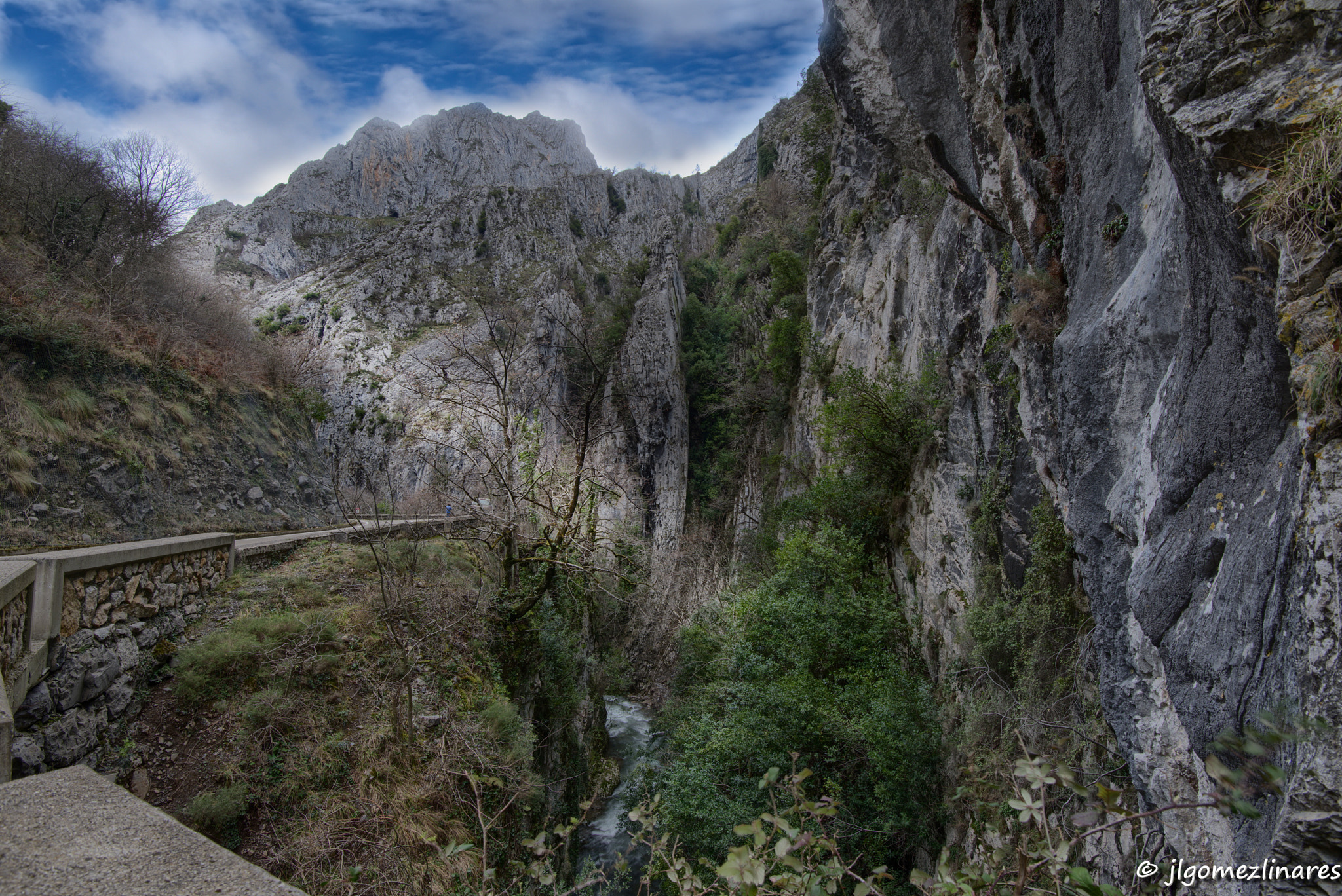 Nikon AF-S Nikkor 16-35mm F4G ED VR sample photo. Desfiladero del sella photography