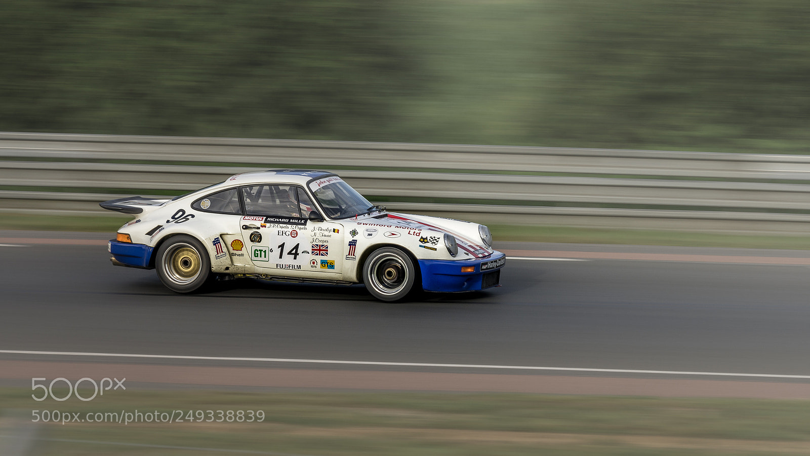Pentax K-5 sample photo. Porsche 911 rsr 3l photography