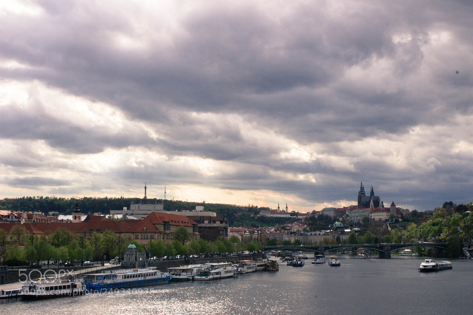 Canon EOS 600D (Rebel EOS T3i / EOS Kiss X5) sample photo. Prague photography