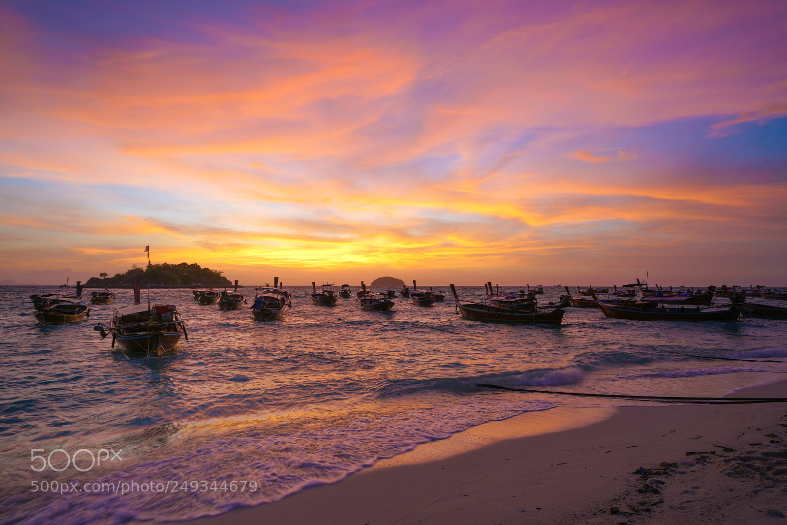 Sony a7R II sample photo. Beautiful sunrise and long photography