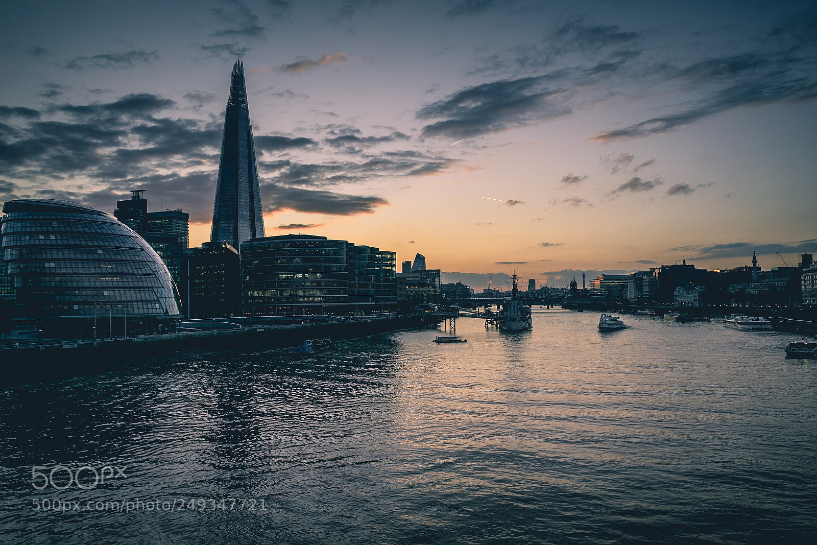 Nikon D5300 sample photo. London sunset photography