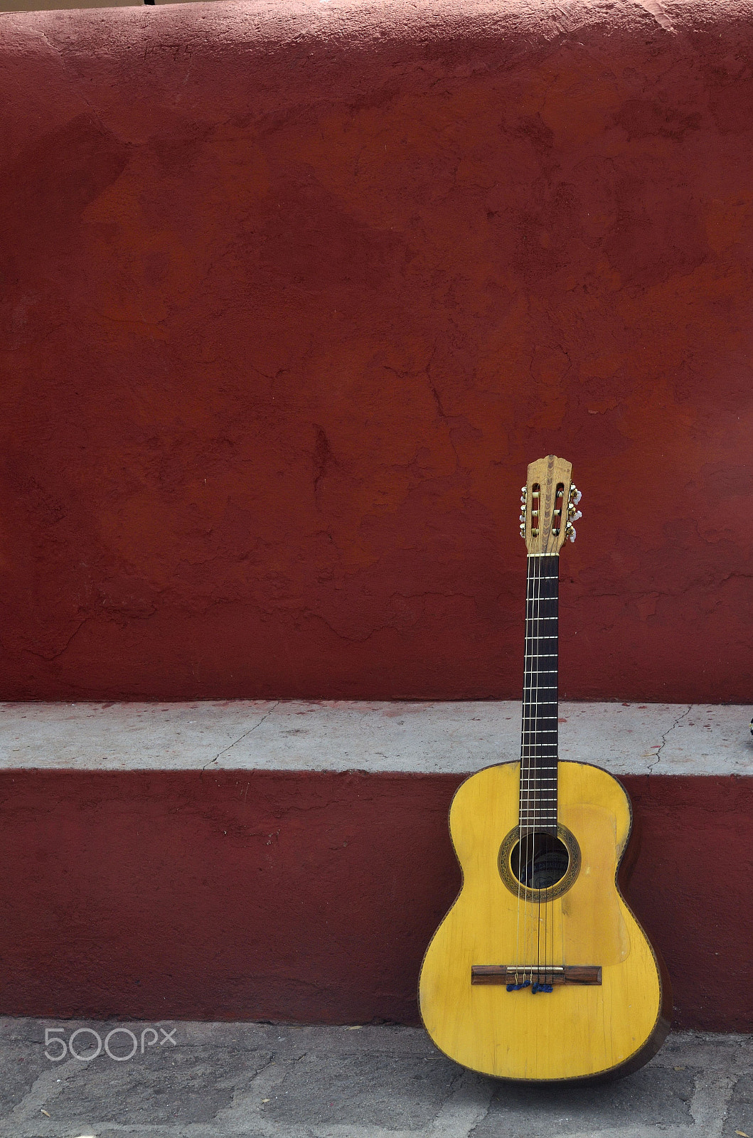 Nikon D7000 sample photo. Esa triste guitara ! photography