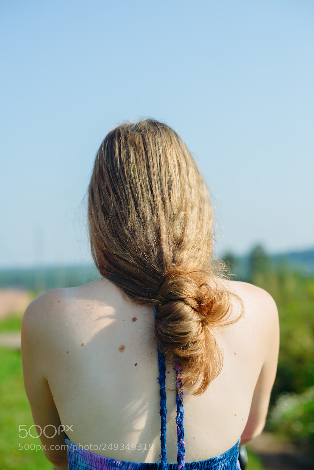 Nikon D600 sample photo. Blonde standing with back photography