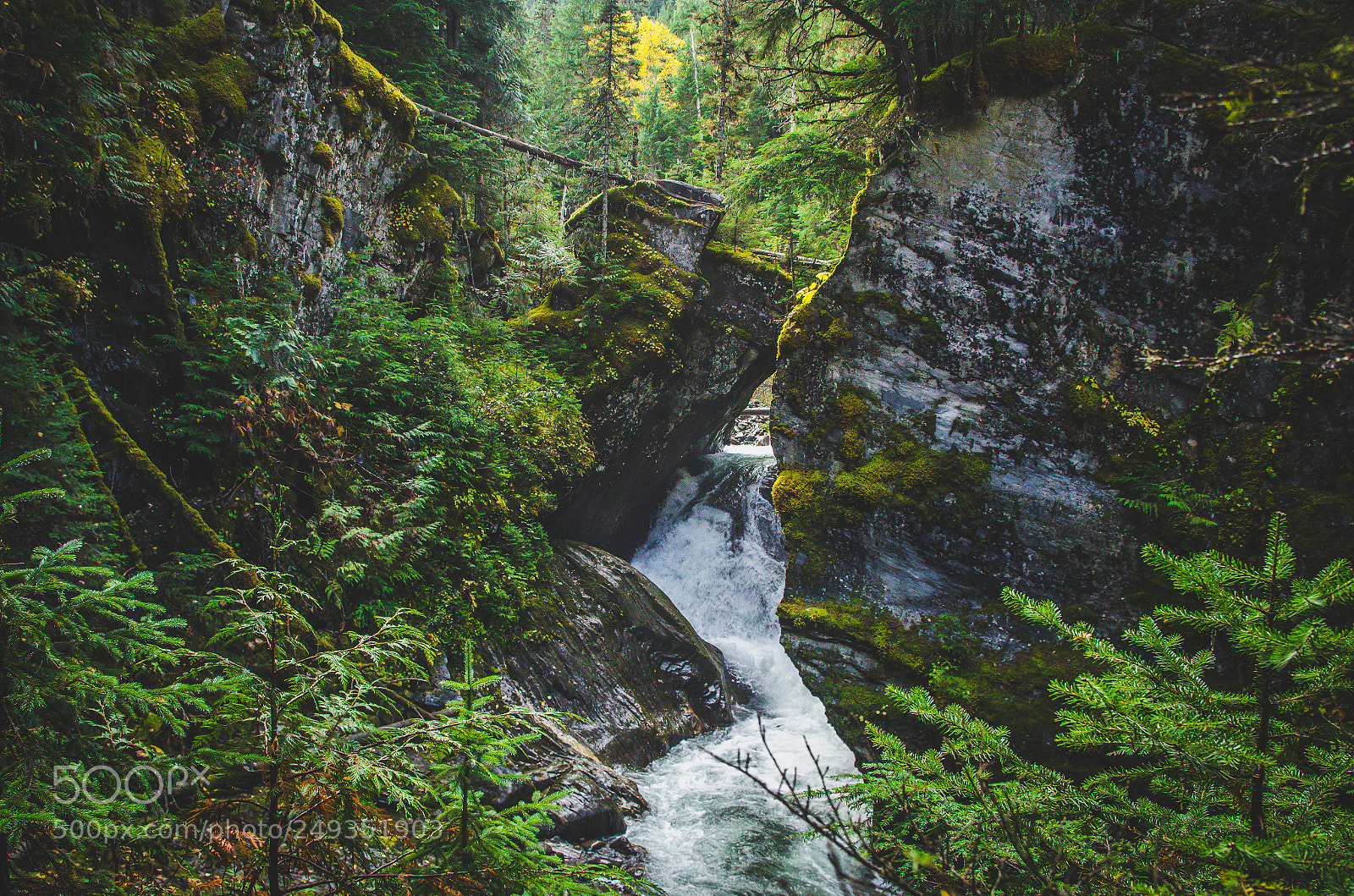 Nikon D7000 sample photo. Hidden waterfall photography