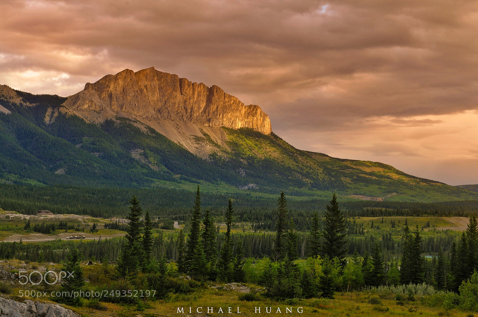 Nikon D300S sample photo. Mt yamnuska photography