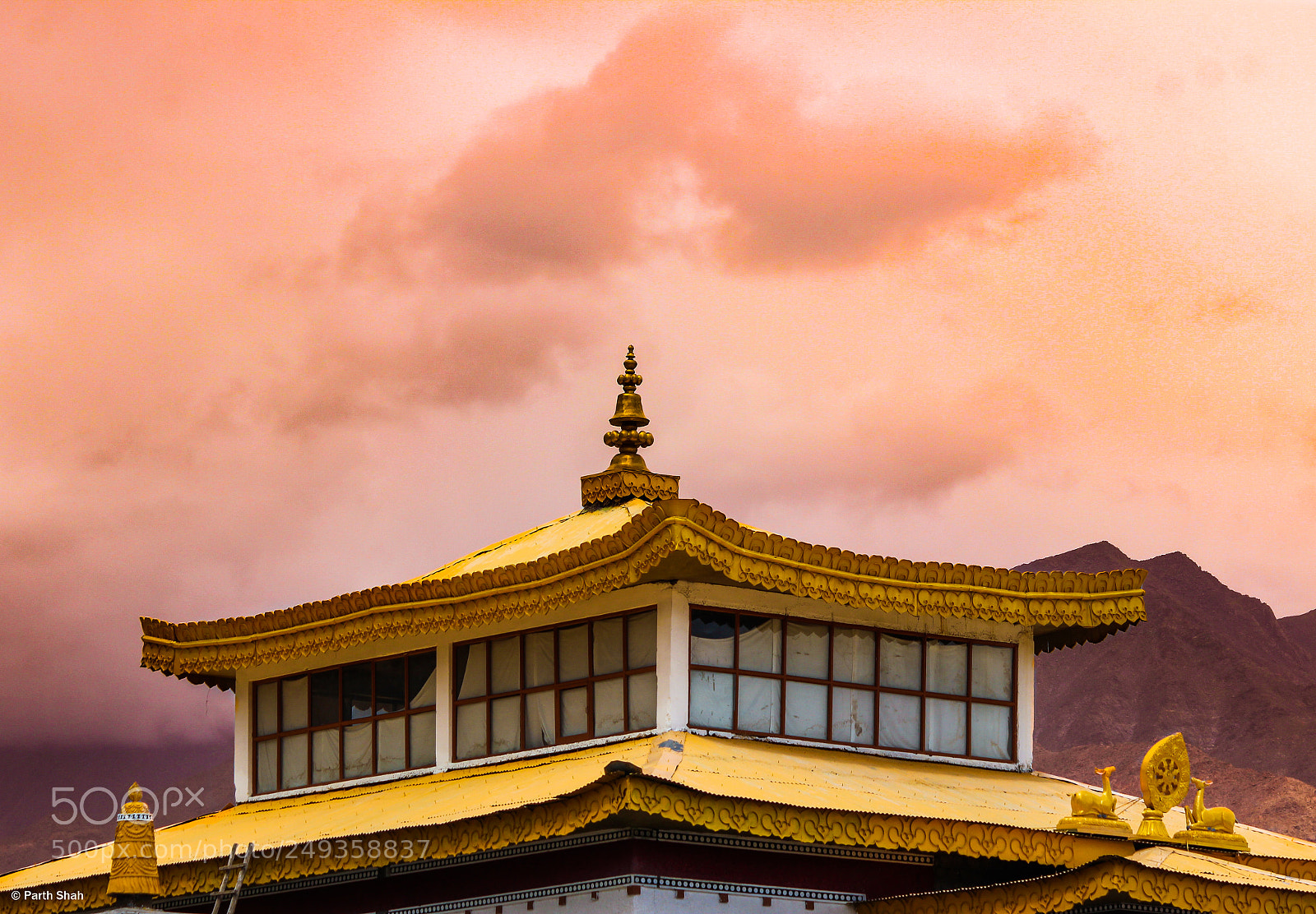 Canon EOS 600D (Rebel EOS T3i / EOS Kiss X5) sample photo. Sunsets in himalayas photography