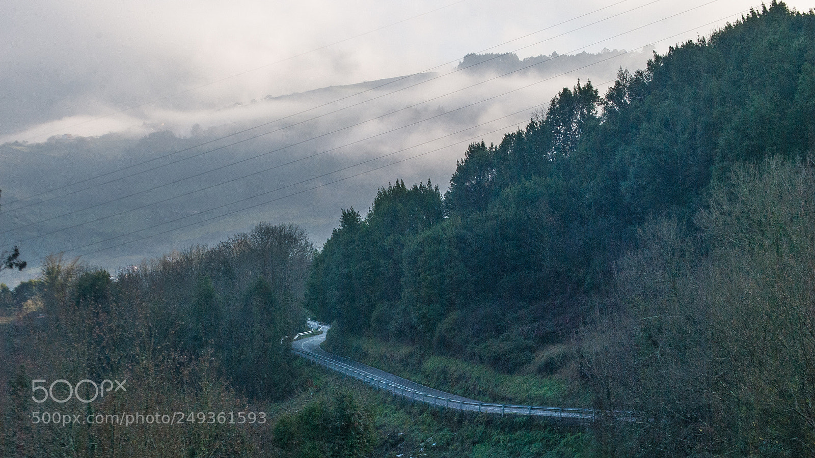 Nikon D3000 sample photo. Carretera photography