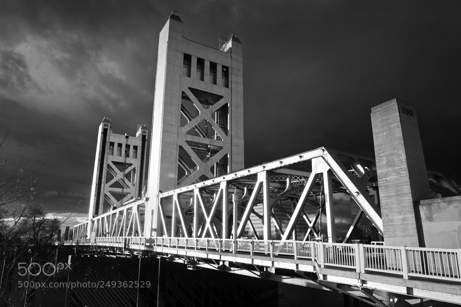 Panasonic Lumix DMC-G5 sample photo. Lumix 565 bridge clouds bw photography