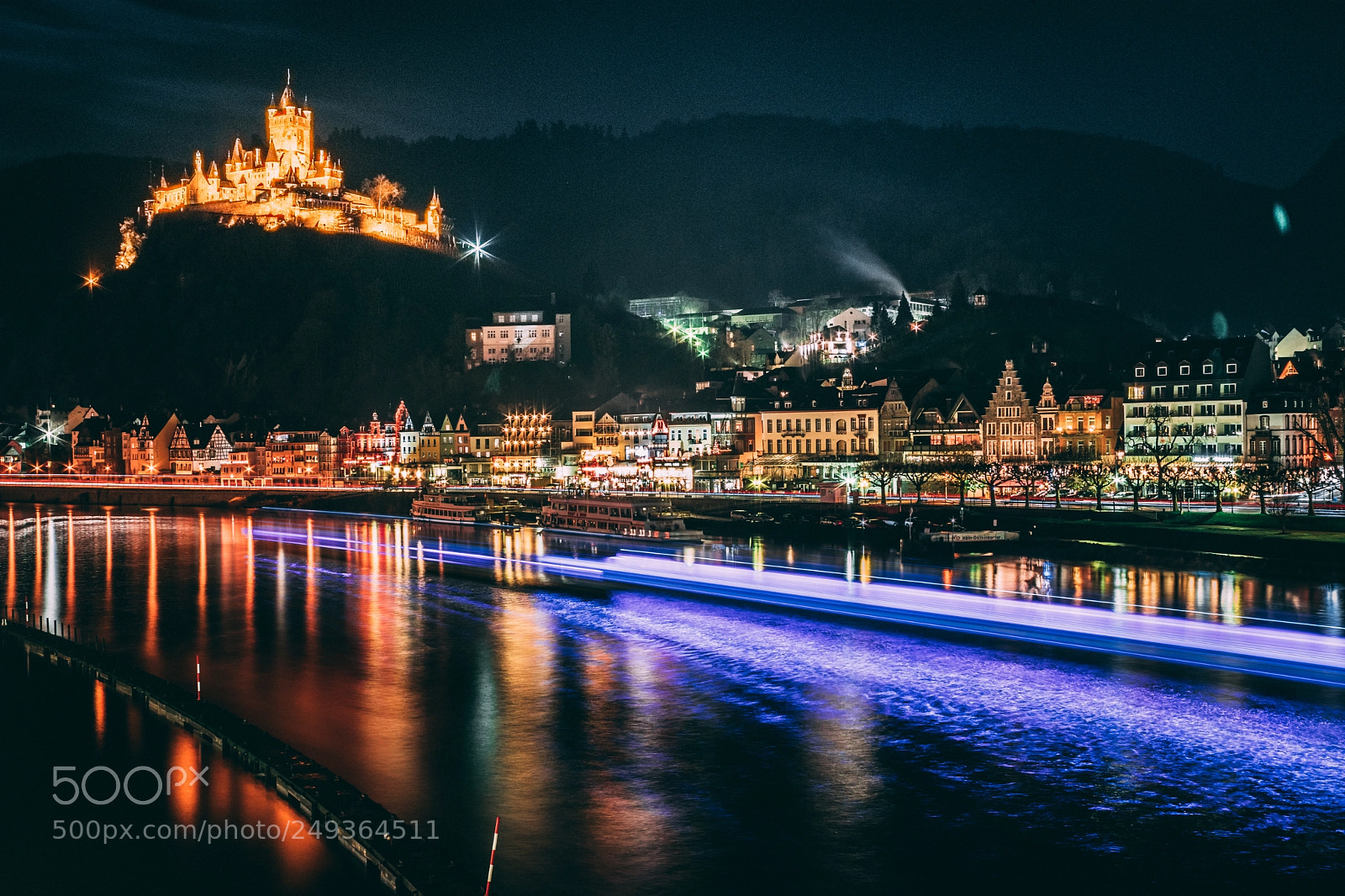 Canon EOS 77D (EOS 9000D / EOS 770D) sample photo. Cochem by night photography