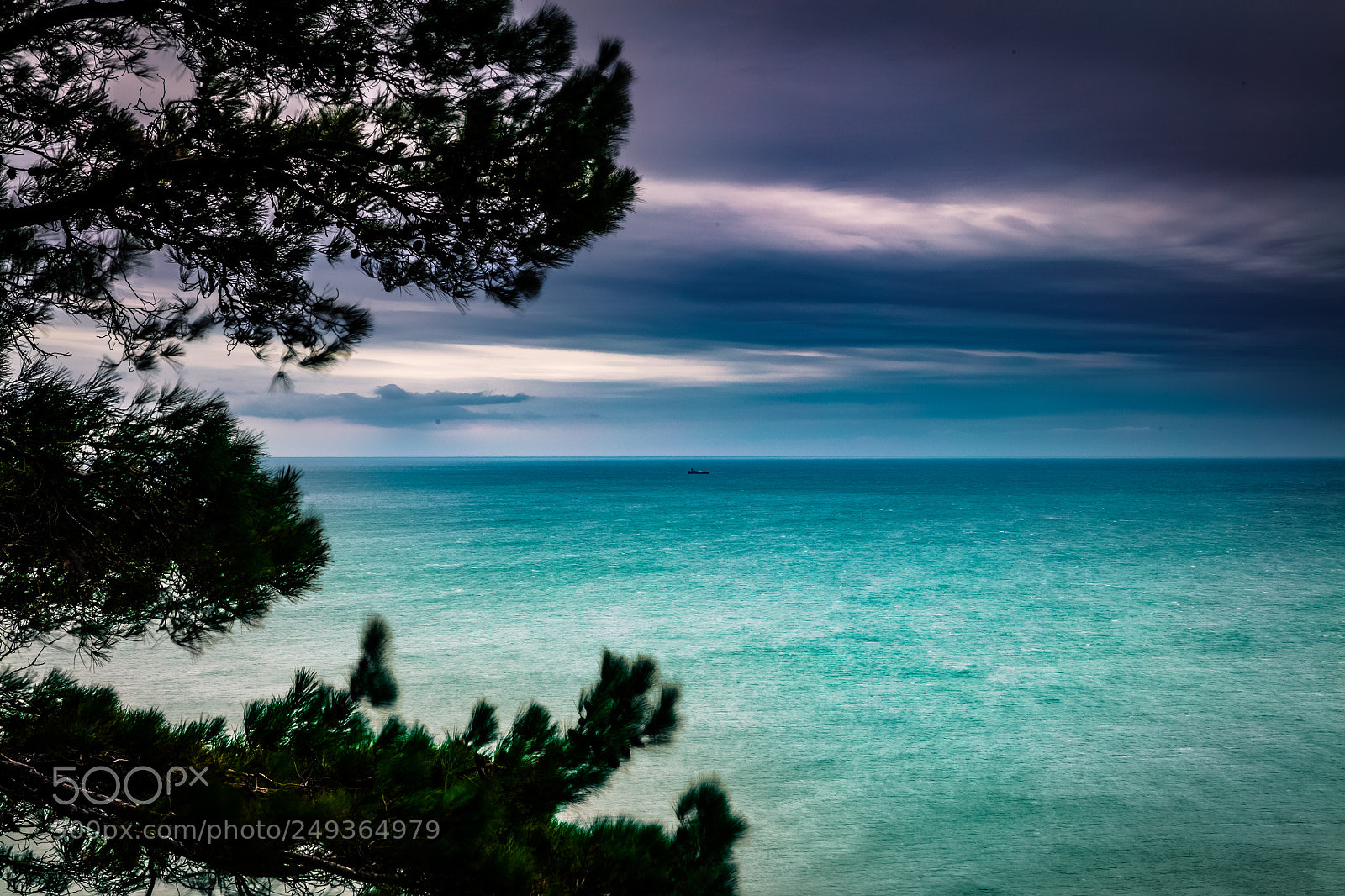 Canon EOS 5DS R sample photo. Between two worlds photography
