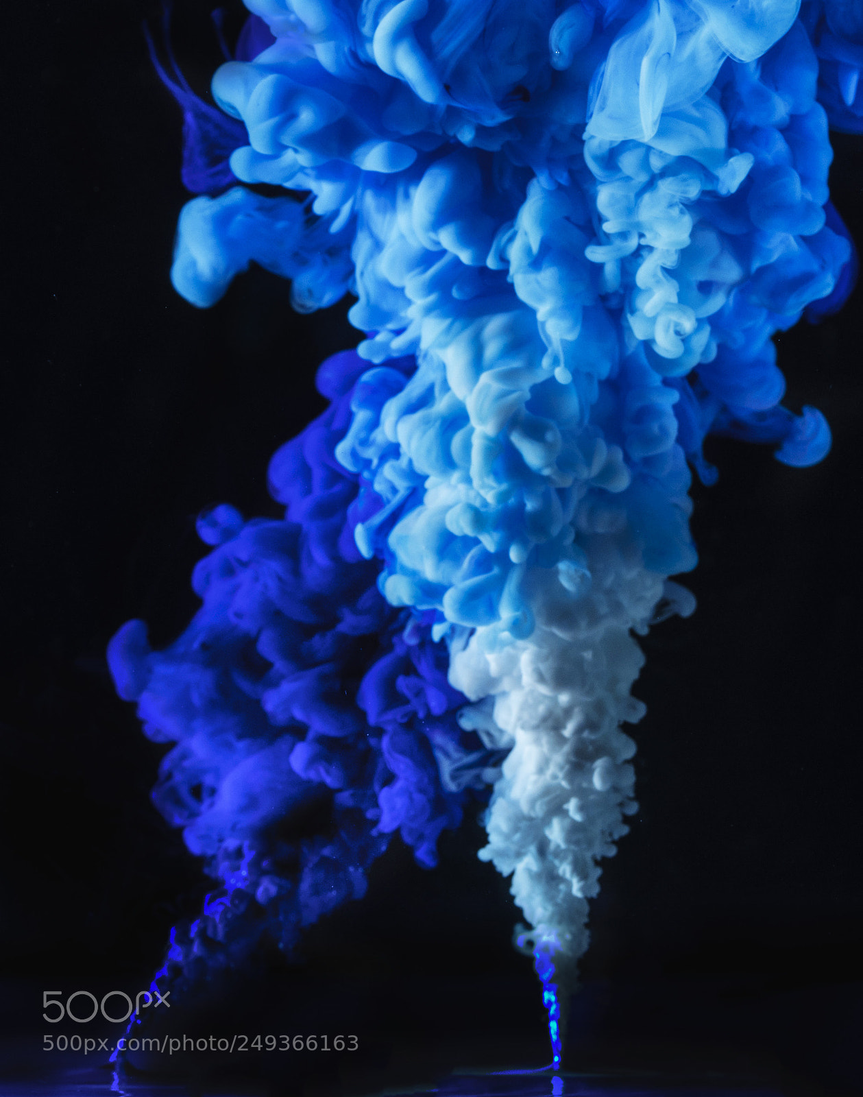 Nikon D90 sample photo. Blue&white photography
