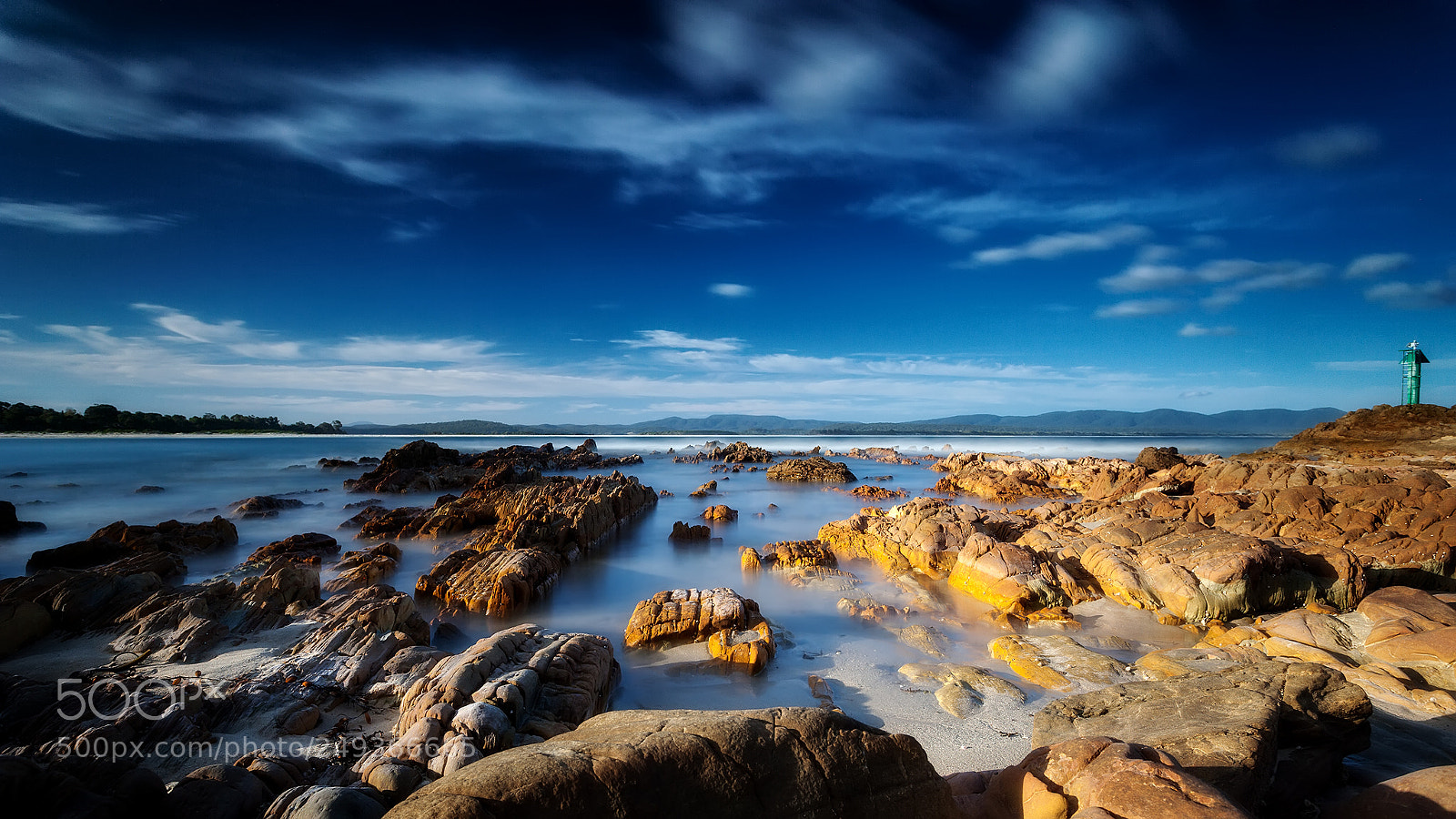 Canon EOS-1Ds Mark II sample photo. Rocks and water photography