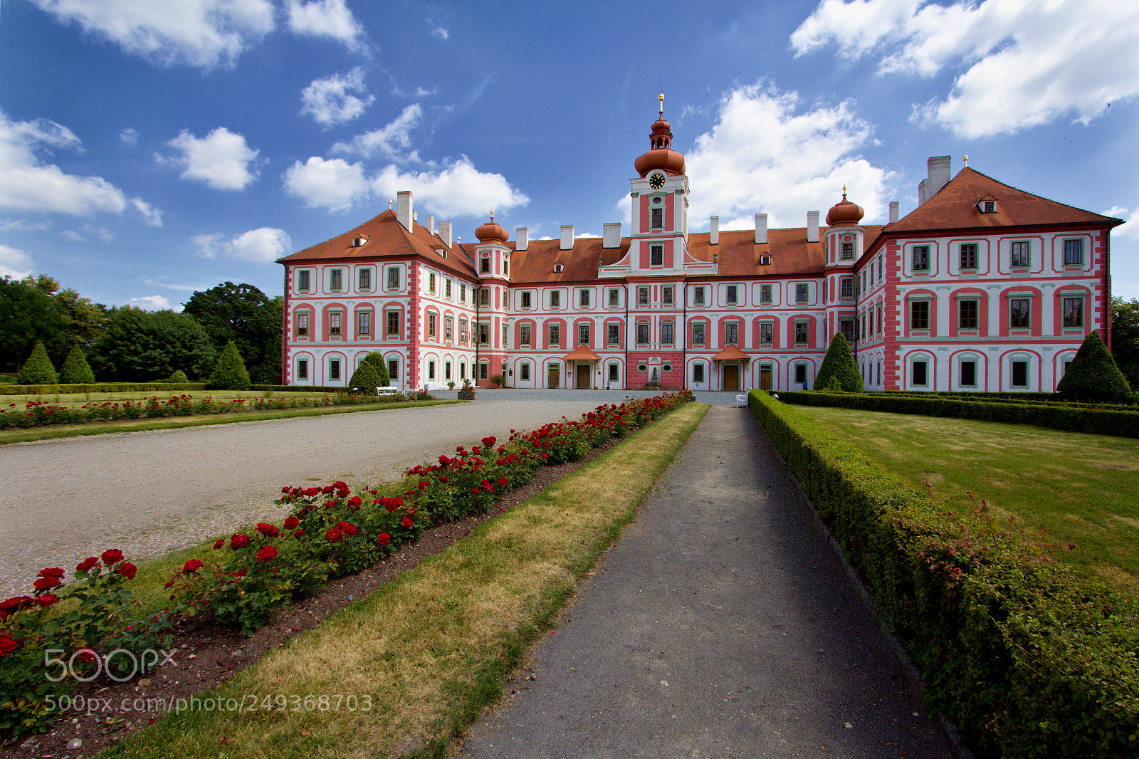 Canon EOS 60D sample photo. Castle in mnichovo hradi photography