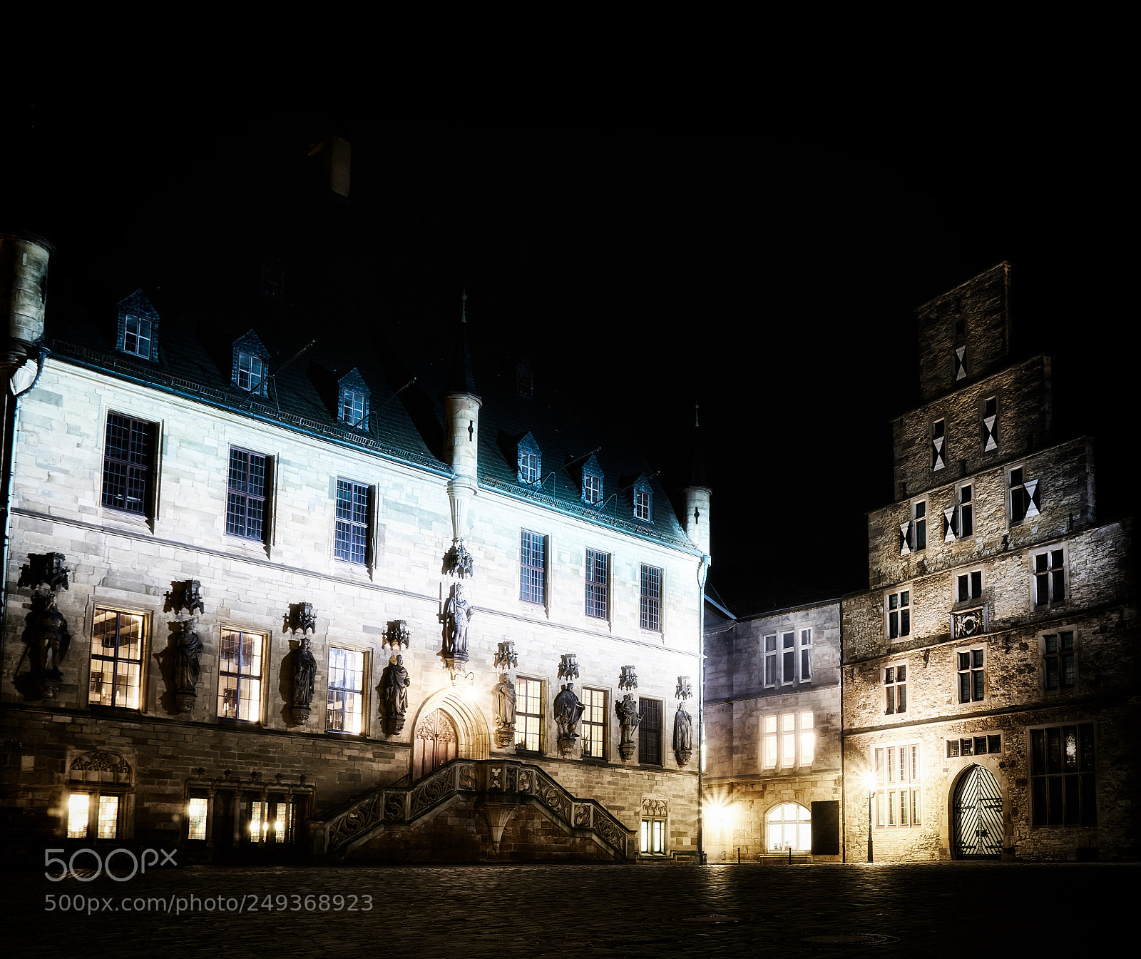 Sony a6000 sample photo. City hall osnabrück photography