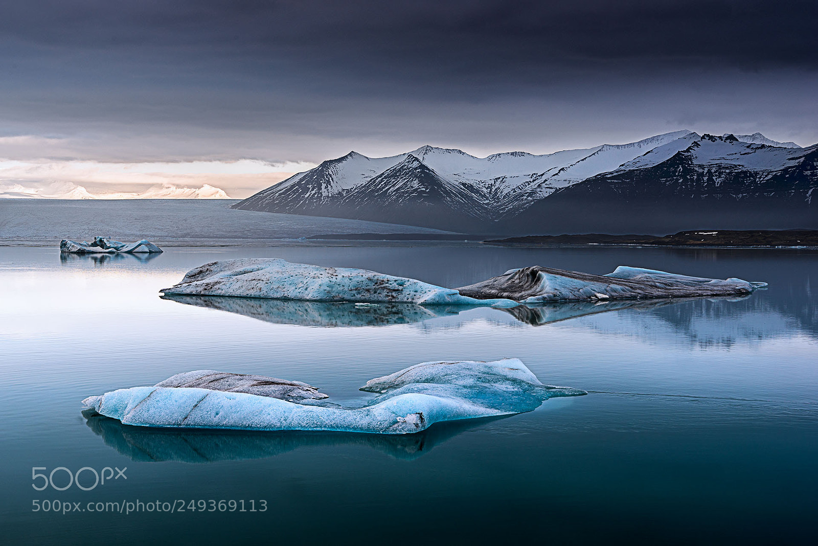 Nikon D810 sample photo. Blue morning photography