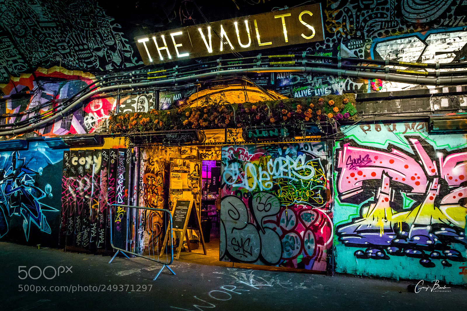 Canon EOS 6D Mark II sample photo. The vaults photography