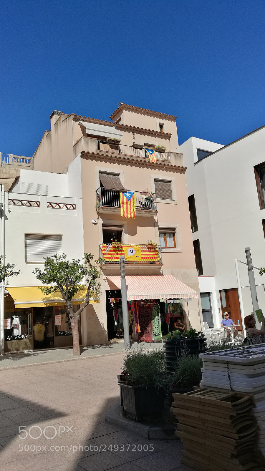 HUAWEI Mate 8 sample photo. Independència photography