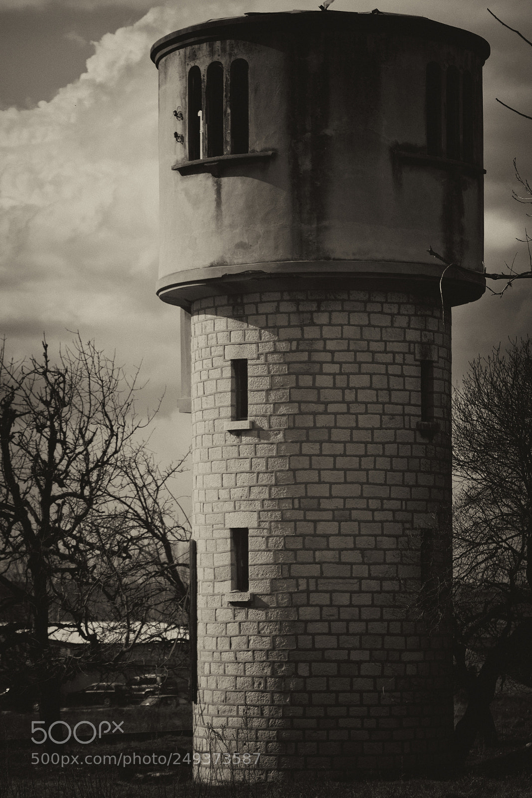 Canon EOS 750D (EOS Rebel T6i / EOS Kiss X8i) sample photo. Tower photography