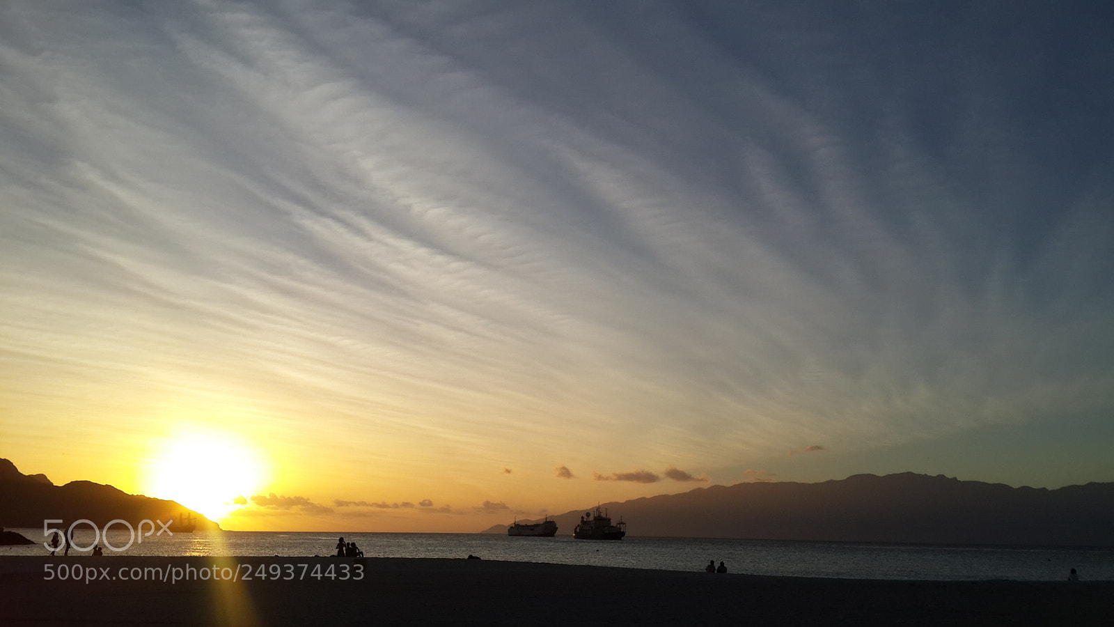 Samsung Galaxy S4 sample photo. Sunset on mont'cara photography