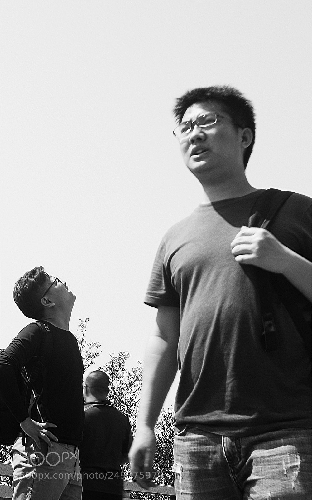 Fujifilm X100F sample photo. Look up to the photography