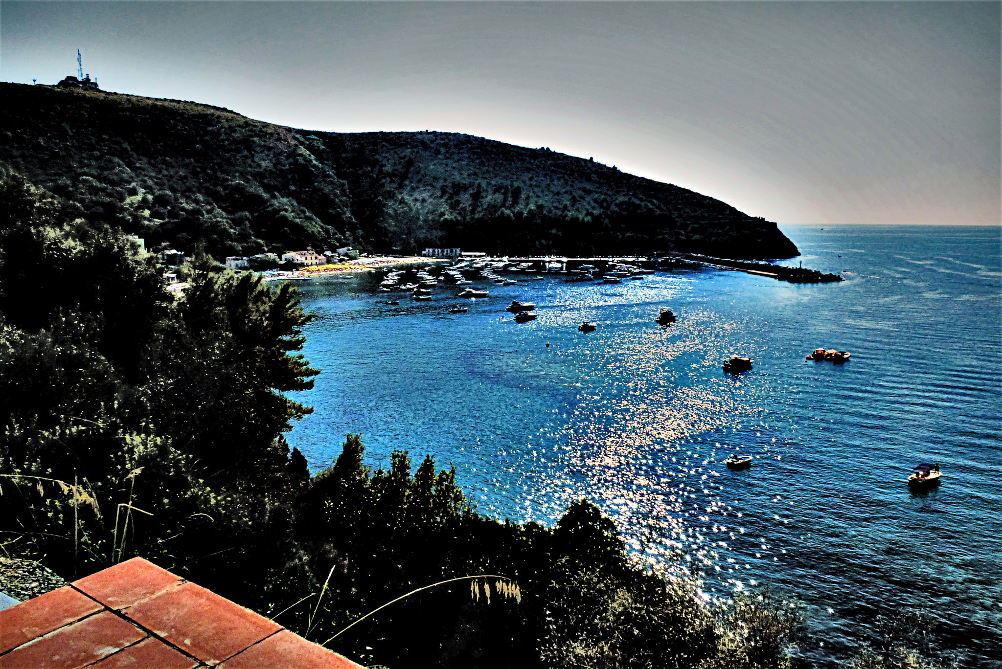 Panasonic Lumix DMC-ZS15 (Lumix DMC-TZ25) sample photo. Cala palinuro photography