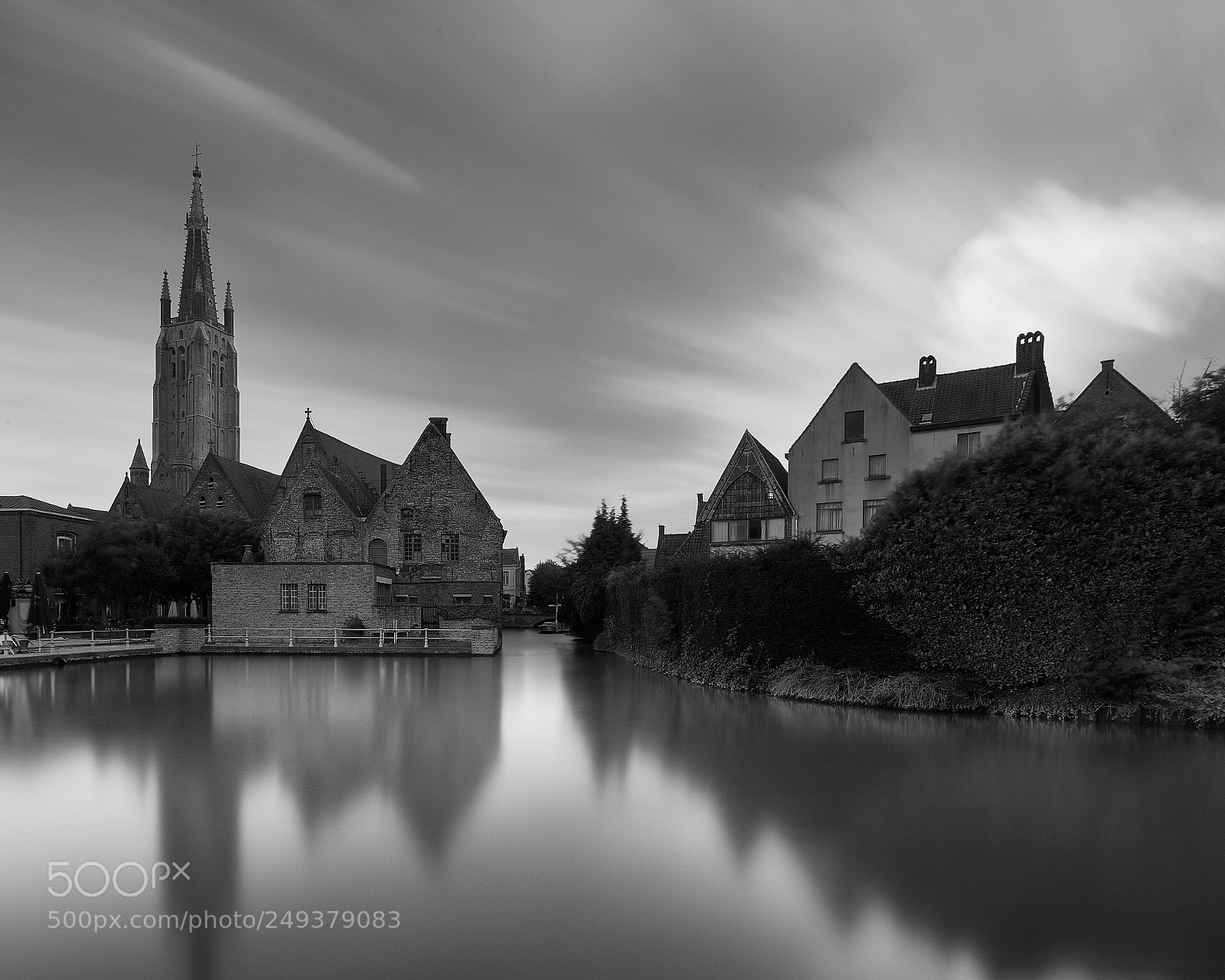 Canon EOS 5D Mark IV sample photo. In the brugge photography