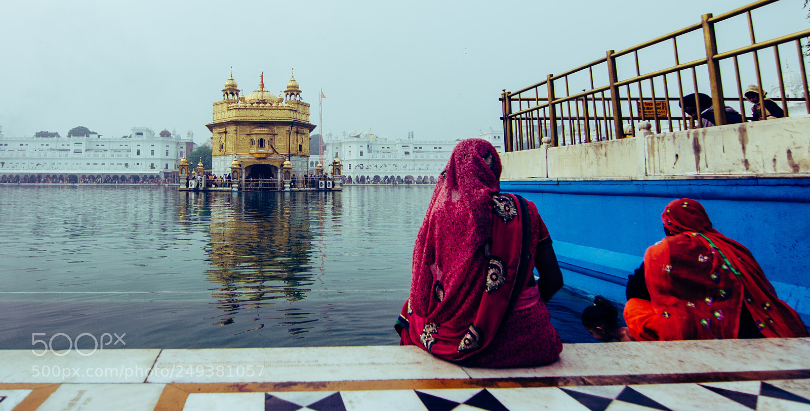 Nikon D5100 sample photo. The golden temple photography