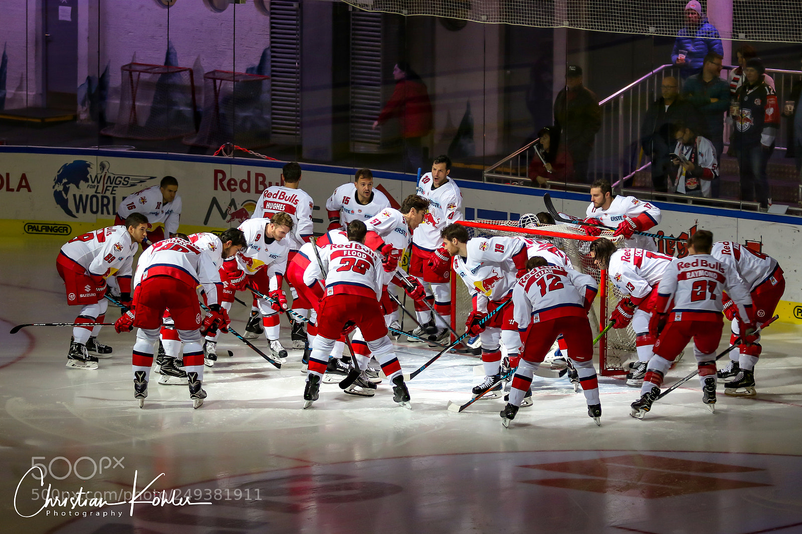 Canon EOS 7D Mark II sample photo. Before the start photography