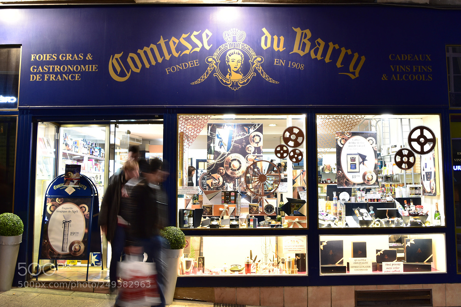 Nikon D5500 sample photo. Comtesse du barry photography