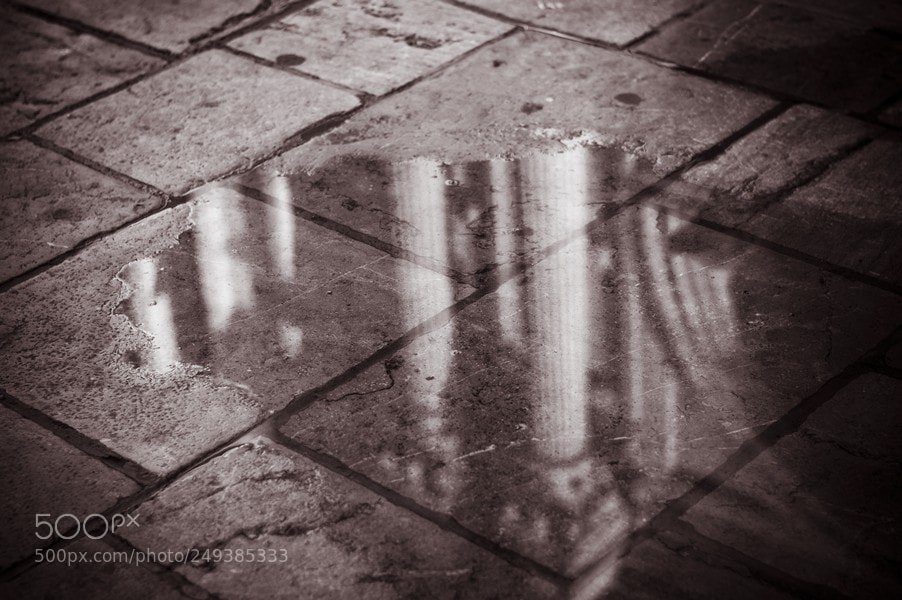 Nikon D3200 sample photo. Reflejo catedral de granada photography