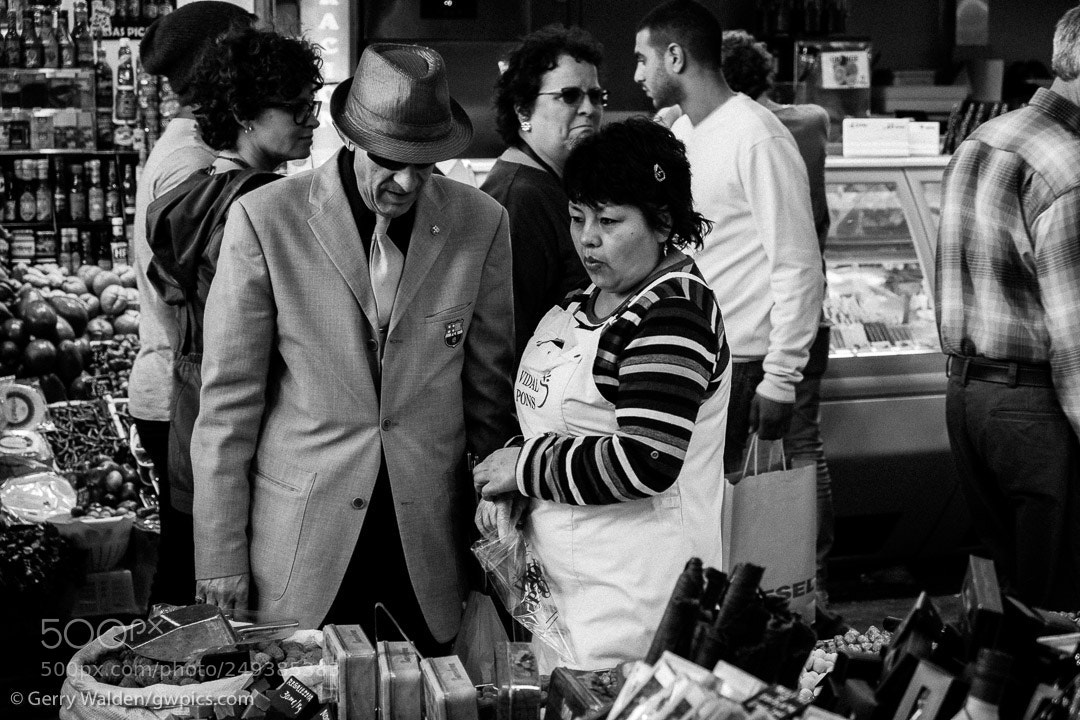 Fujifilm X-Pro1 sample photo. The man in the photography