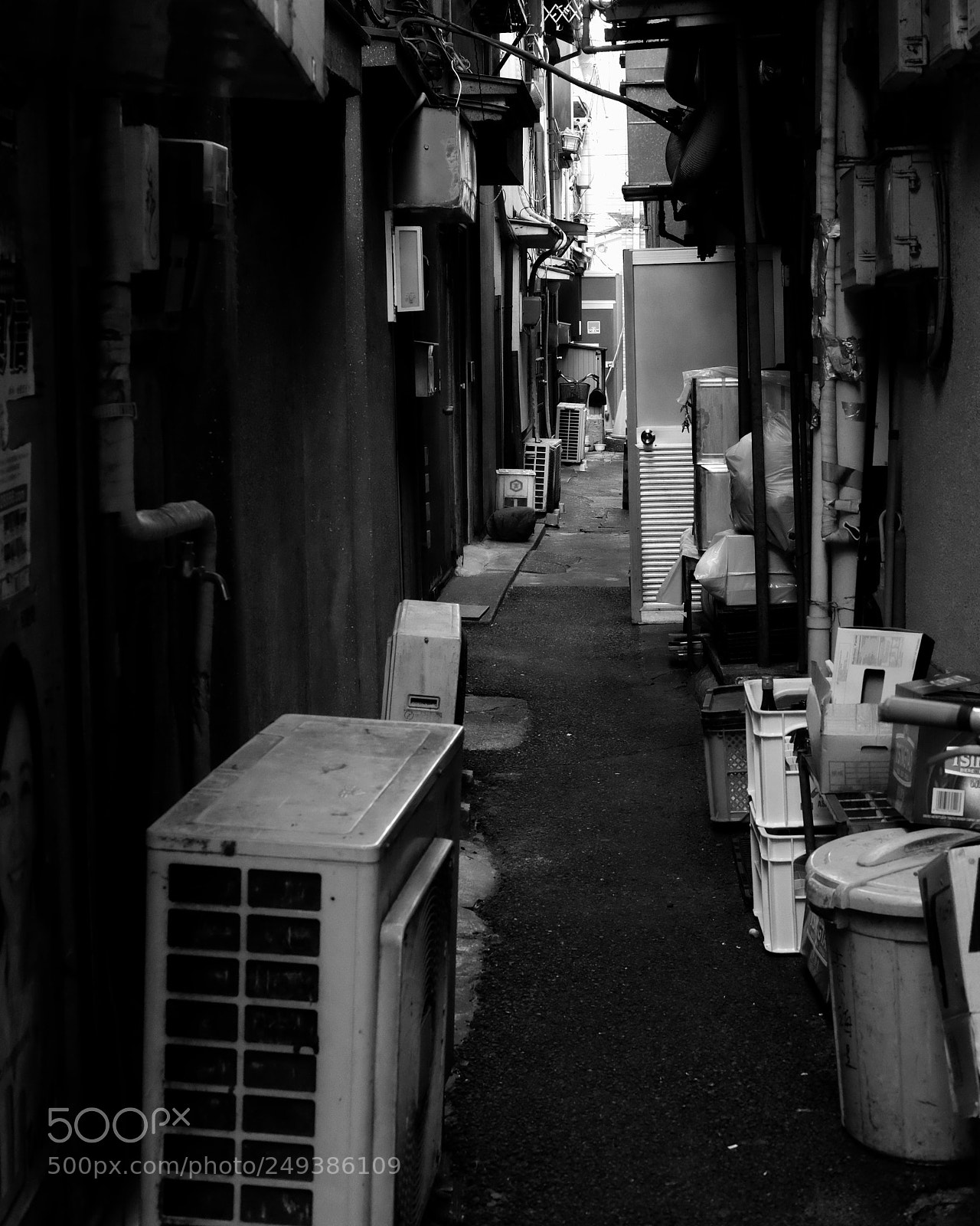 Fujifilm X-E2 sample photo. An alley x-e2 photography