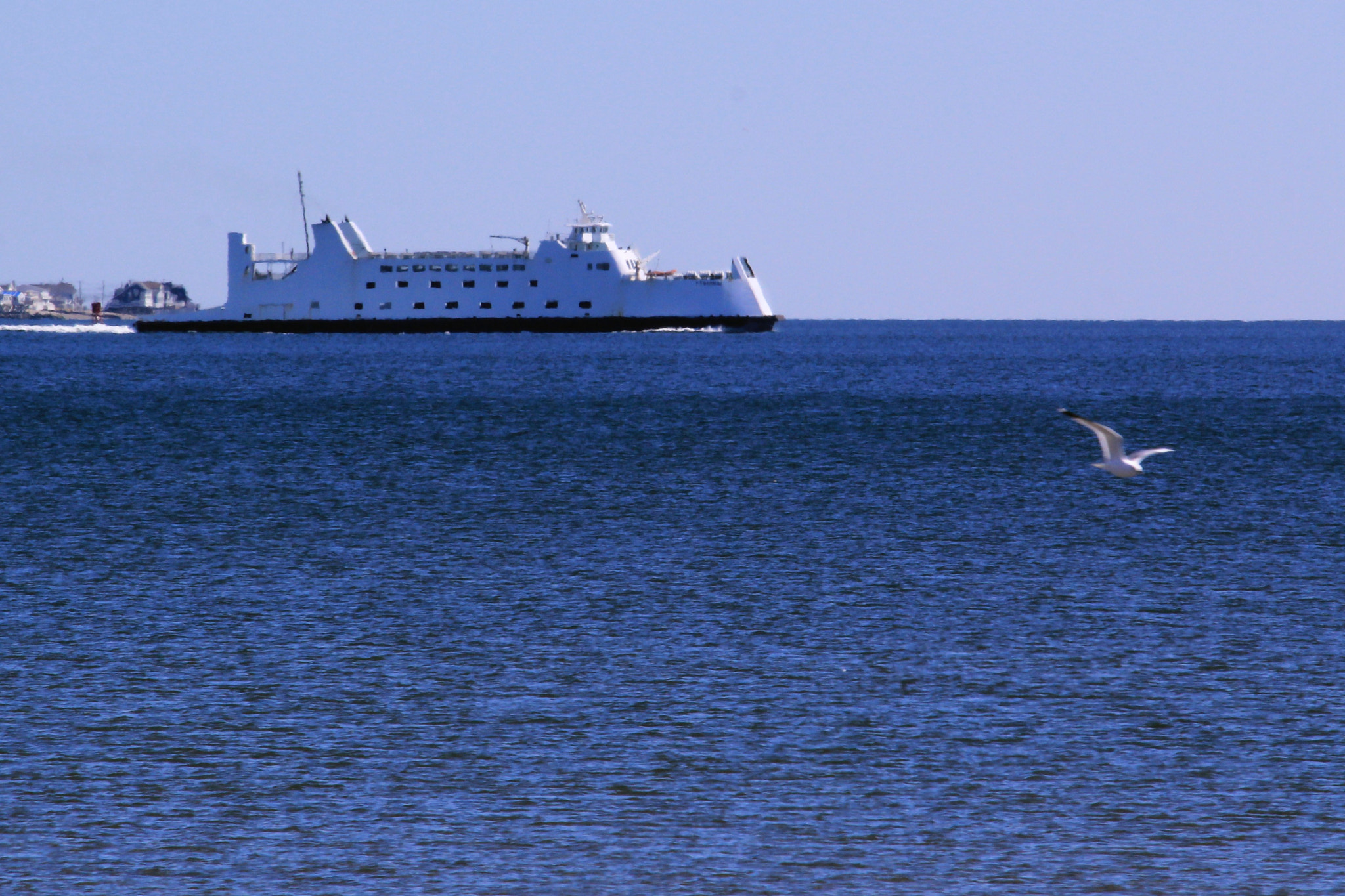 Canon EOS 60D + Canon EF-S 55-250mm F4-5.6 IS STM sample photo. Bridgeport ferry photography
