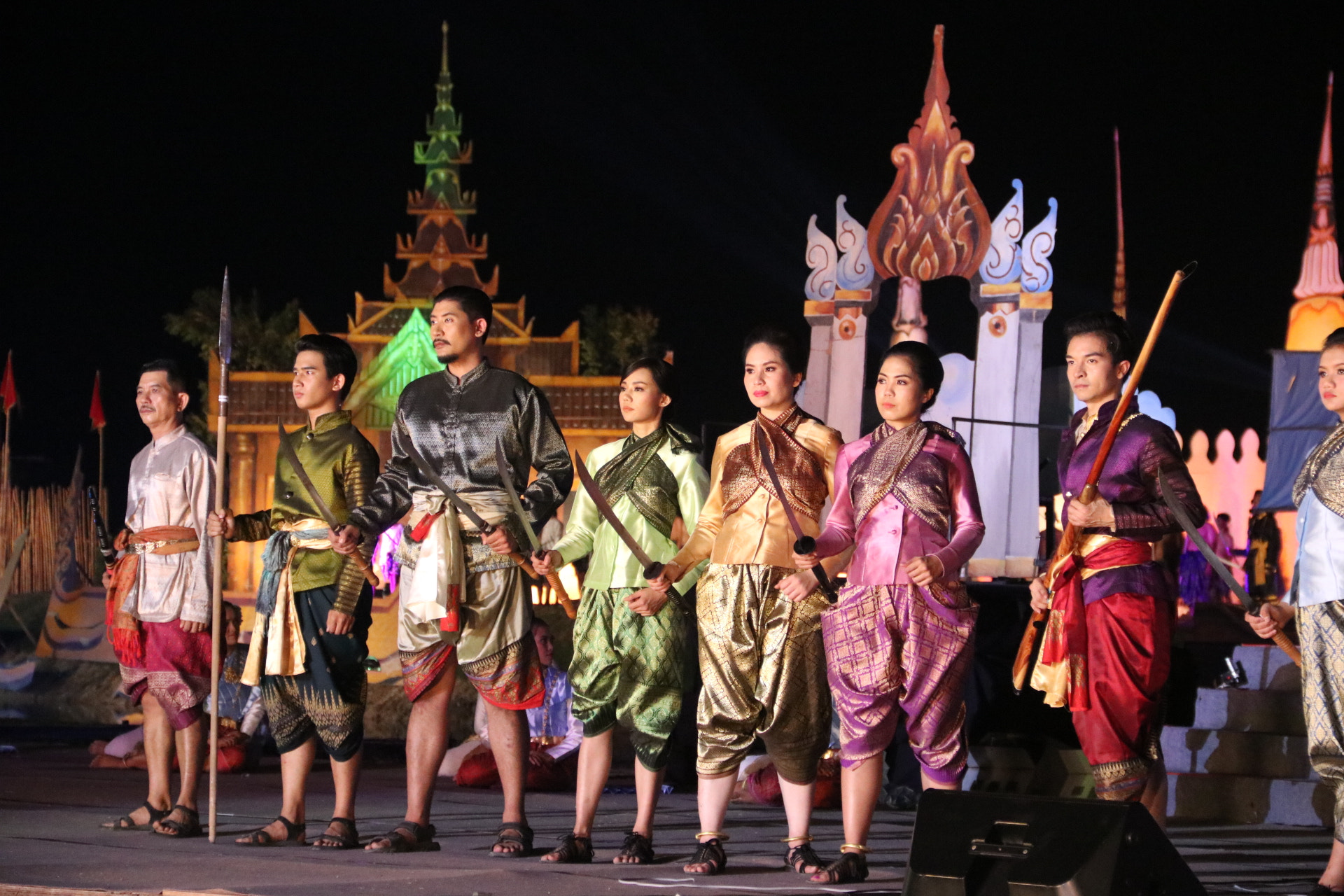 Canon EF-S 18-135mm F3.5-5.6 IS sample photo. Phuket’s victory day  photography