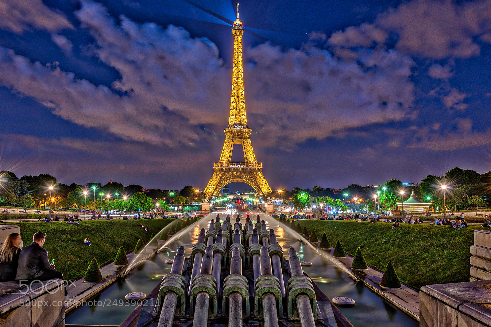 Nikon D810 sample photo. La tour eiffel @ evening ! photography