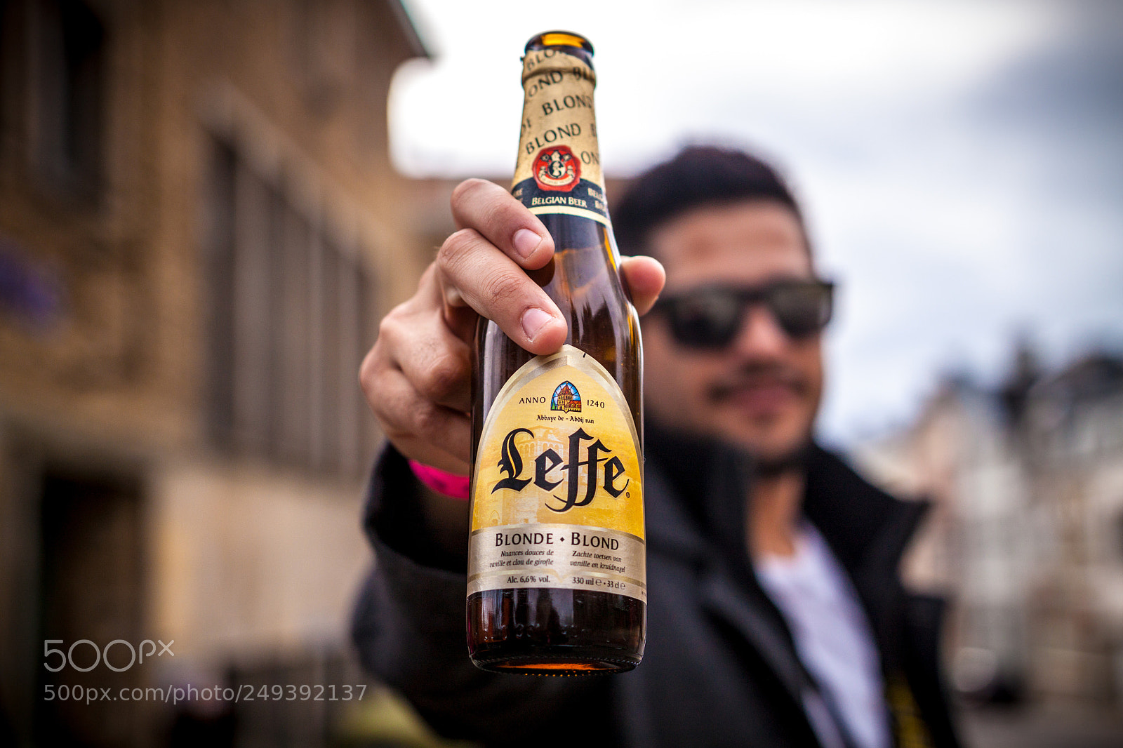 Canon EOS 500D (EOS Rebel T1i / EOS Kiss X3) sample photo. When in belgium, drink photography