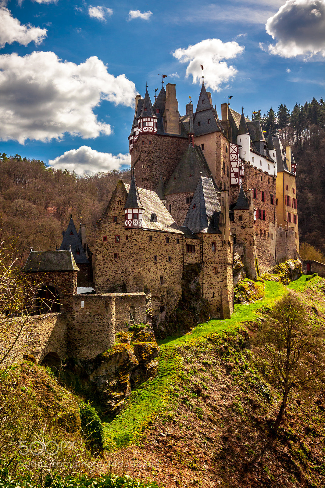Canon EOS 500D (EOS Rebel T1i / EOS Kiss X3) sample photo. Burg eltz castle photography